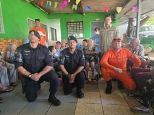 “Bombeiros de Águas Lindas Levam Solidariedade e Segurança ao Lar da Terceira Idade”