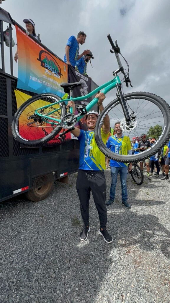 2º Passeio Ciclístico em Águas Lindas Celebra o Dia do Trabalhador com Grande Participação Popular