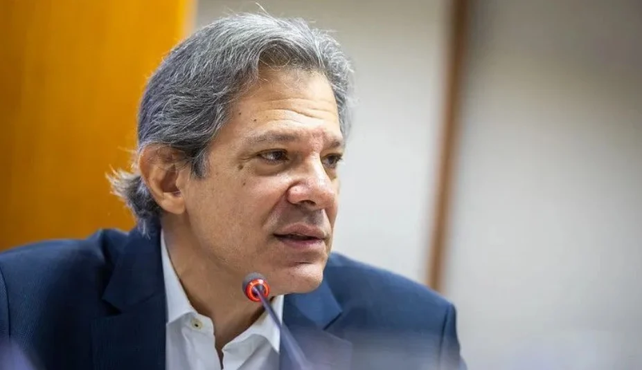 Alvo da oposição, Haddad tem data marcada para dar explicações ao Congresso