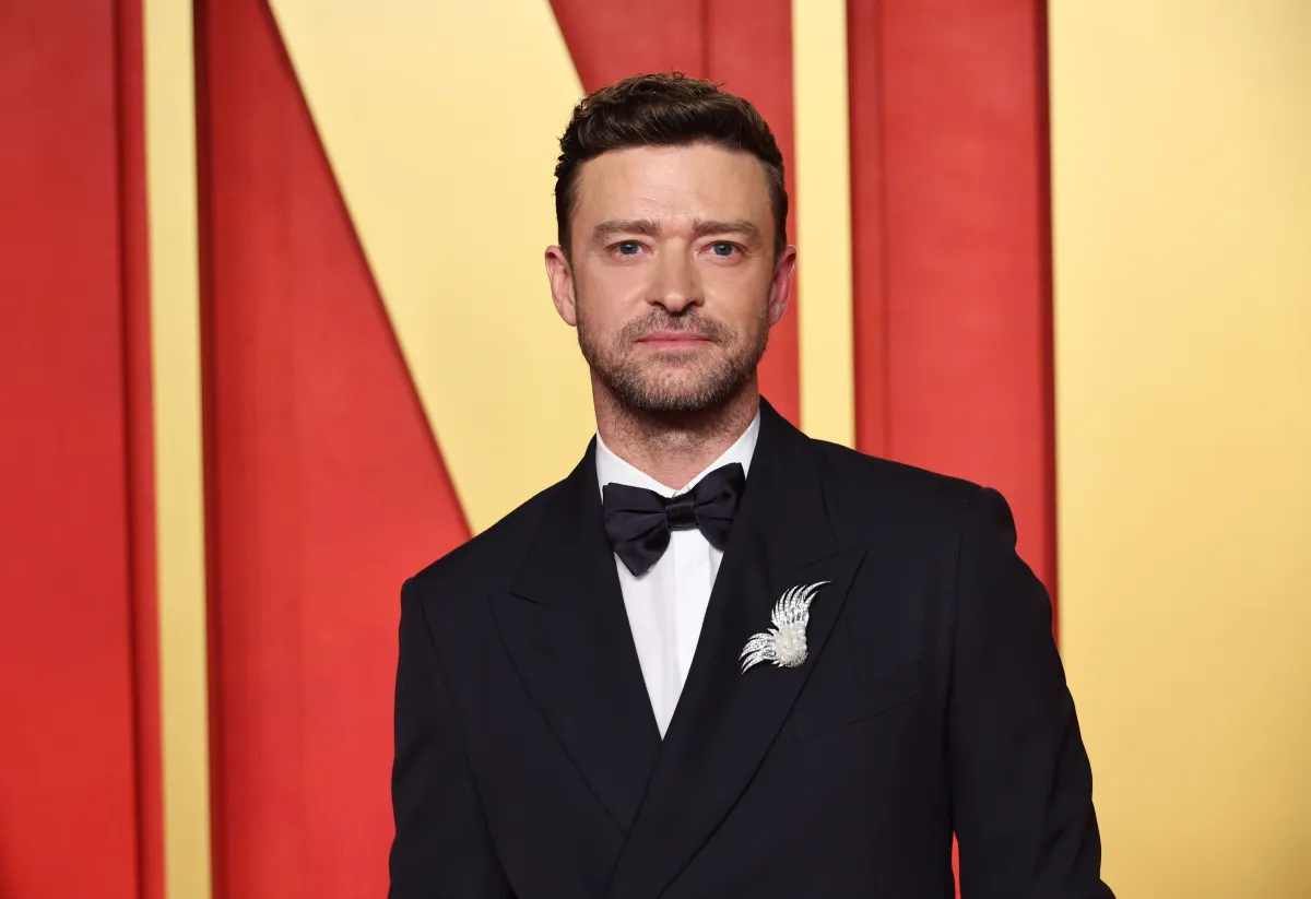 O cantor Justin Timberlake em evento da revista americana Vanity Fair, em março de 2024 • Jamie McCarthy/WireImage/Getty Images