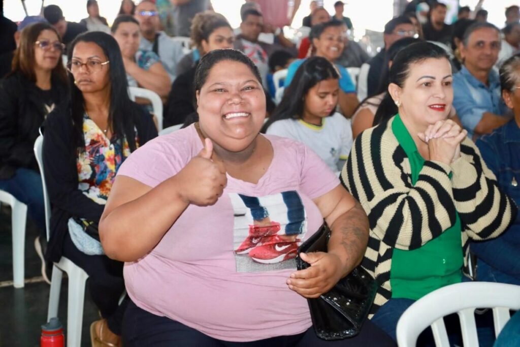 Governo de Goiás sorteia feirantes para ocupar o primeiro Mercadão Goiano, em Aguás Lindas (Foto: Cristóvão Matos/SIC)