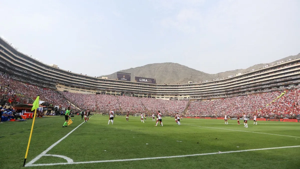 Estádio Monumental de Lima, no Peru • Reprodução