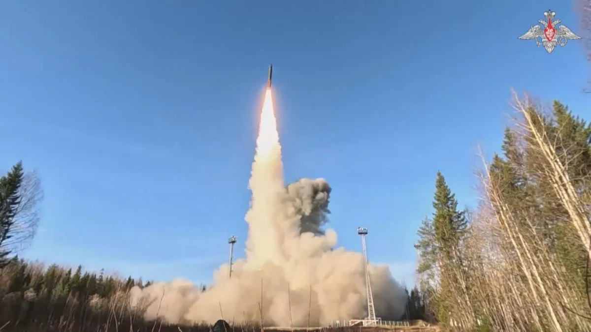 Rússia publica vídeo de exercícios nucleares após atraso na cúpula Putin-Trump • RUSSIAN DEFENCE MINISTRY
