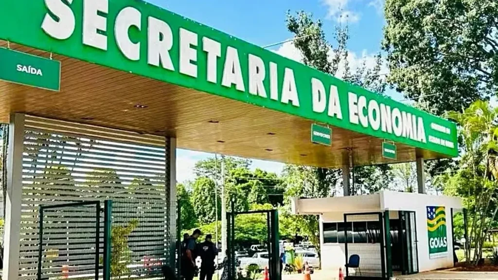 Provas objetivas serão realizadas em dois turnos no dia 17 de maio, abrangendo conhecimentos básicos e específicos (Divulgação: Secom Goiás)