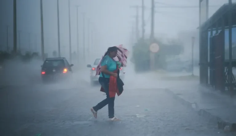 Goiás entra em alerta para chuvas intensas nesta terça-feira (17/3); veja lista de municípios afetados