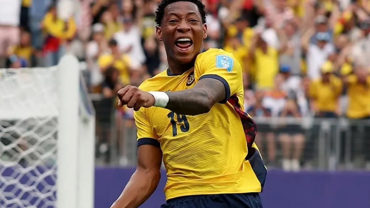 Atacante Gonzalo Plata comemora segundo gol do Equador (Foto: Instagram)